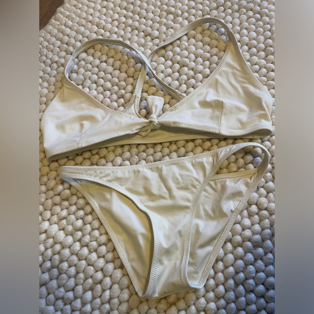 Solid & Striped white bikini set